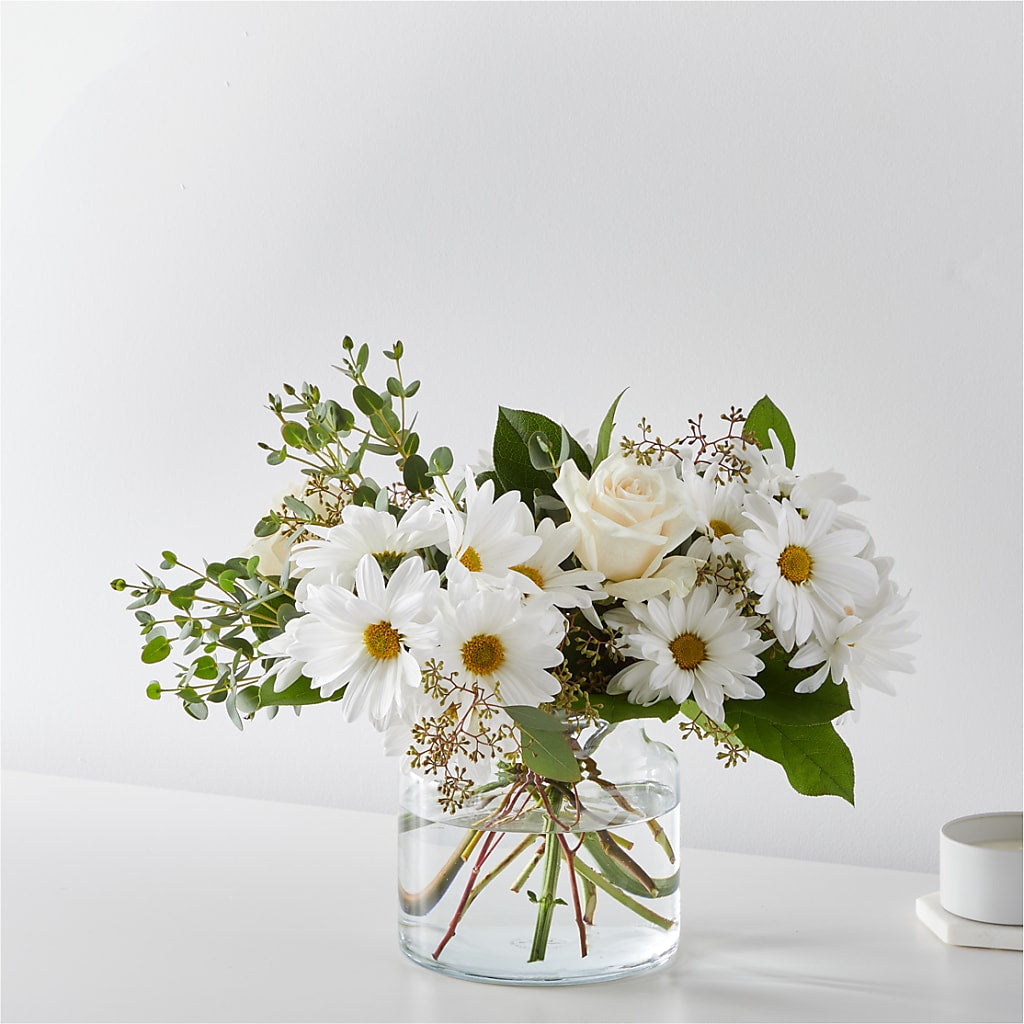 Fresh Linen Bouquet – Waddington Blooms, Waddington NY