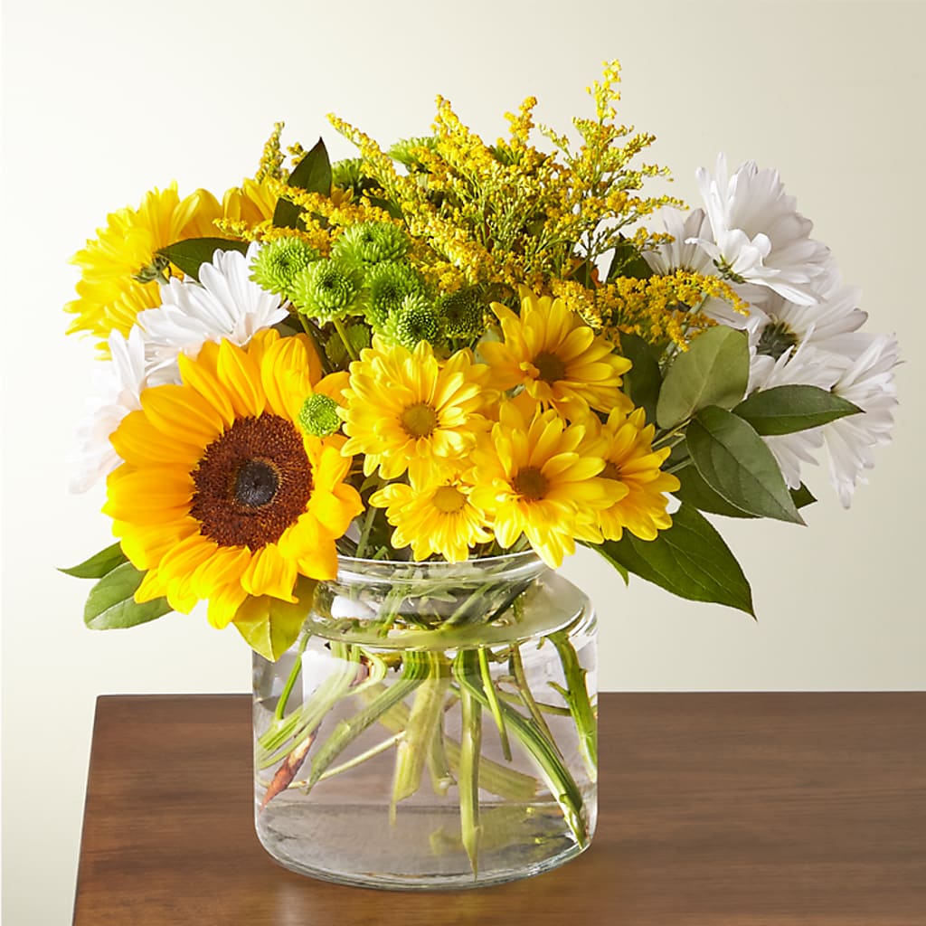 Hello Sunshine Bouquet – Waddington Blooms, Waddington NY