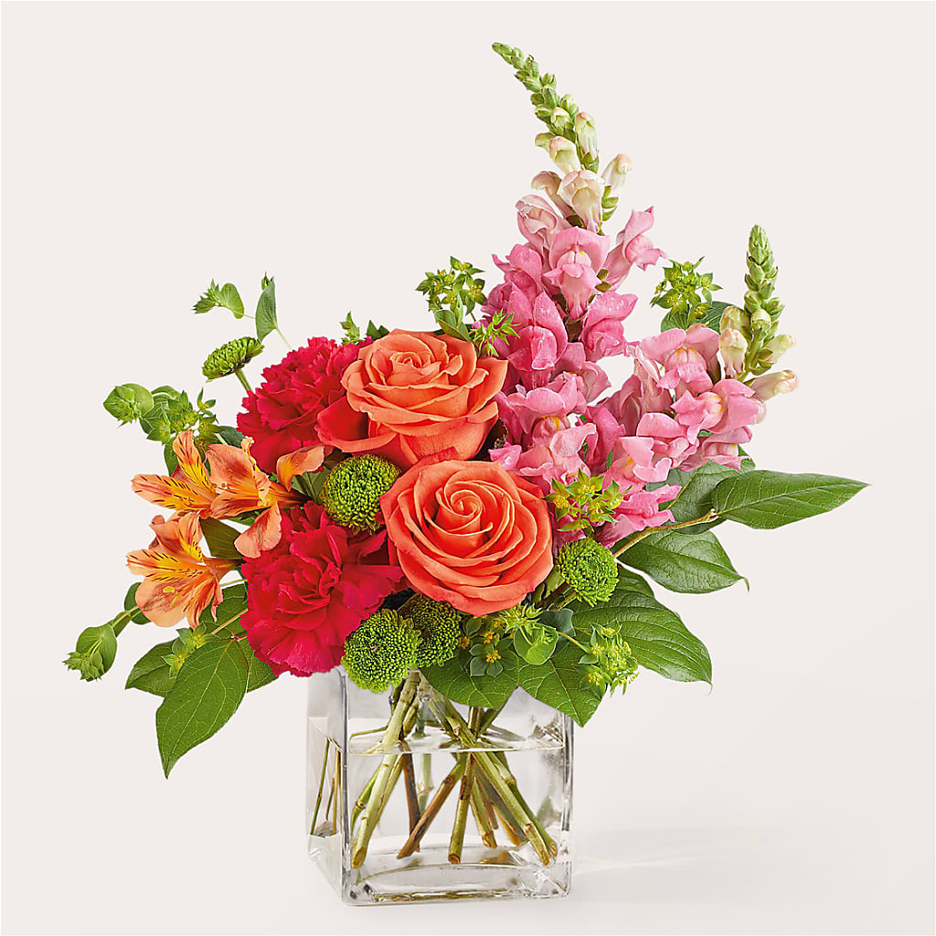 Cosmopolitan Bouquet – Waddington Blooms, Waddington NY