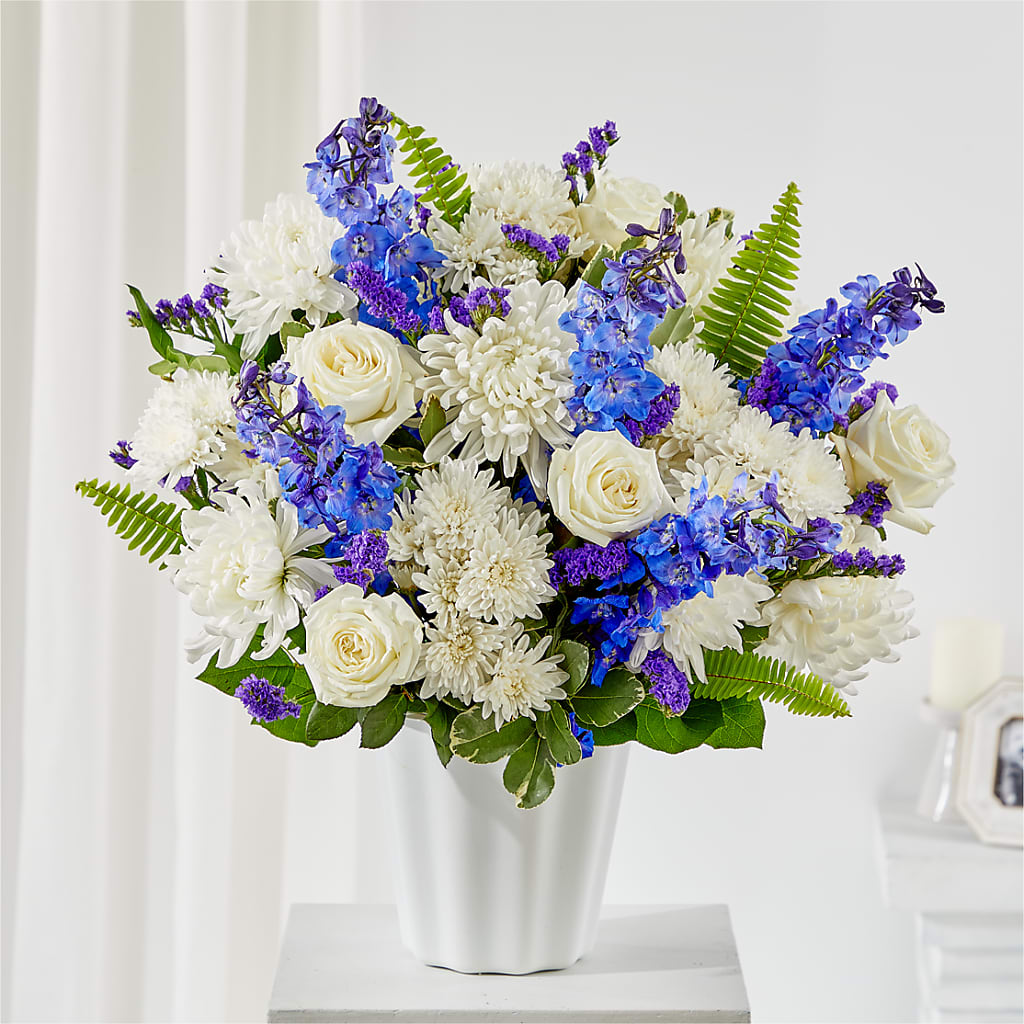 Hold Dear Tabletop Basket – Waddington Blooms, Waddington NY