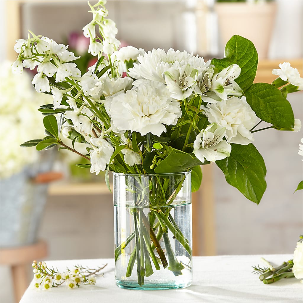 Classic Ivory – A Florist Original – Waddington Blooms, Waddington NY