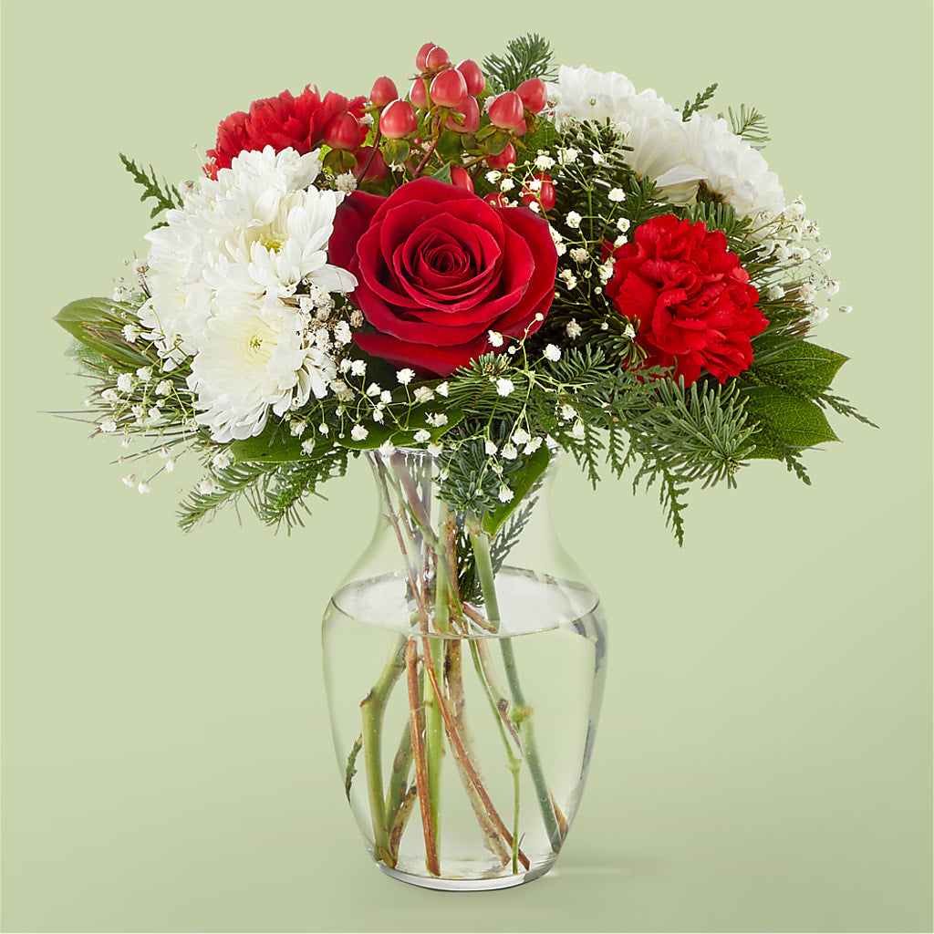 Chance of Flurries Bouquet – Waddington Blooms, Waddington NY