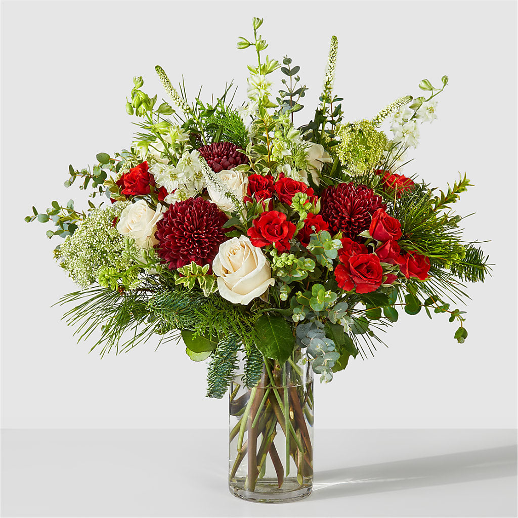 Favorite Traditions Bouquet – Waddington Blooms, Waddington NY