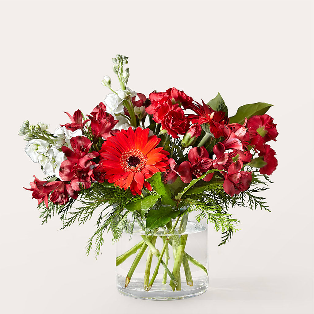 Holidaisy Bouquet – Waddington Blooms, Waddington NY