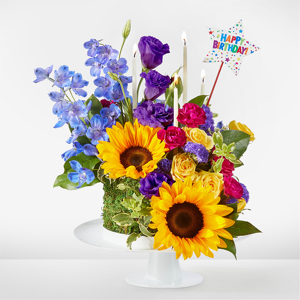 Star of the Day Floral Cake – Waddington Blooms, Waddington NY