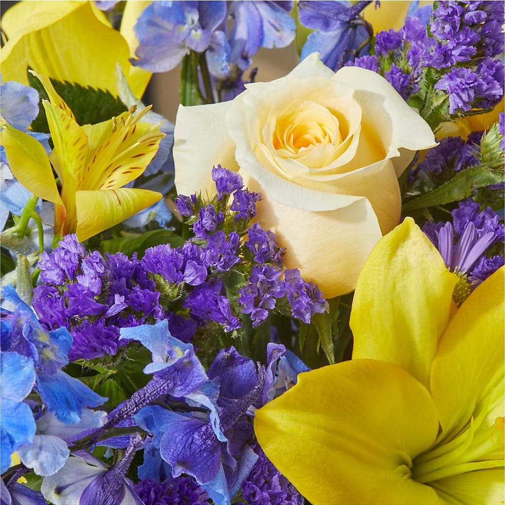 Limoncello Bouquet –  Waddington Blooms, Waddington NY