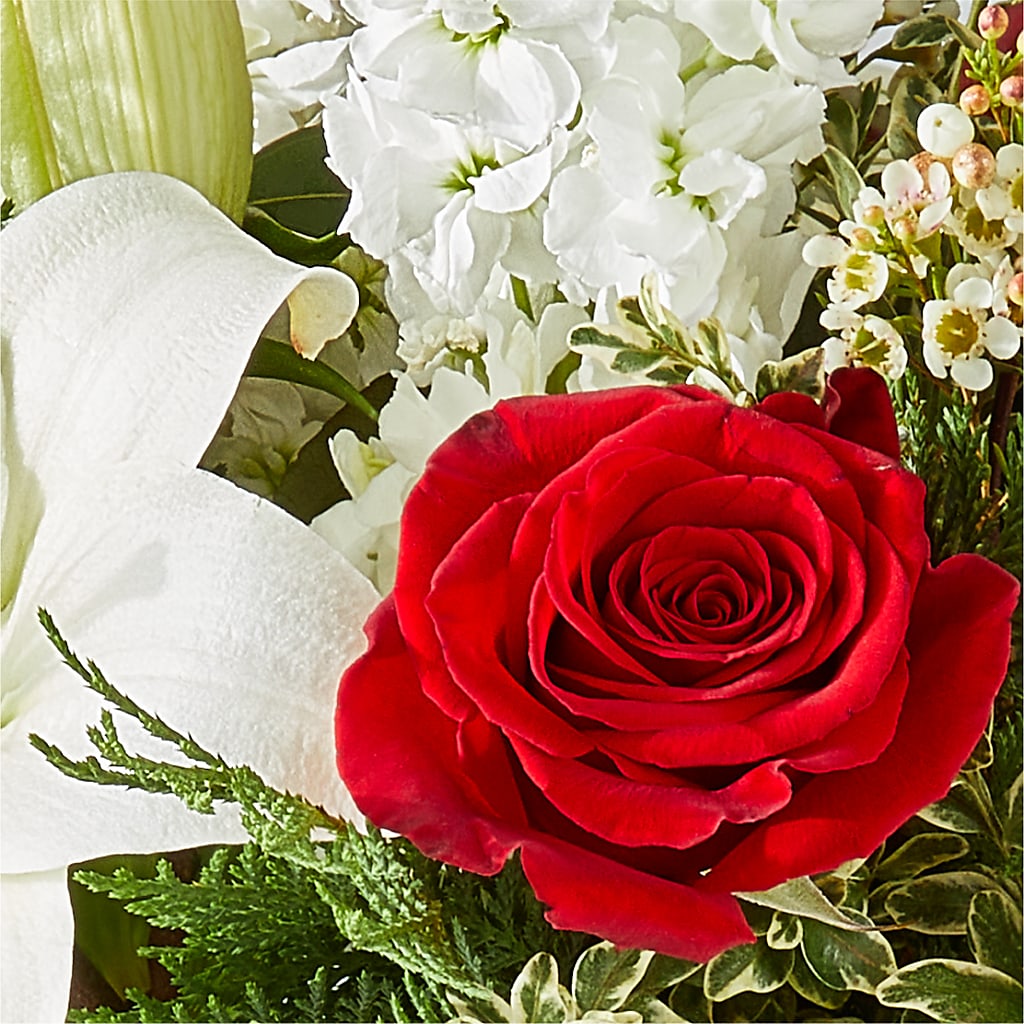 Twinkle Lights Bouquet –  Waddington Blooms, Waddington NY